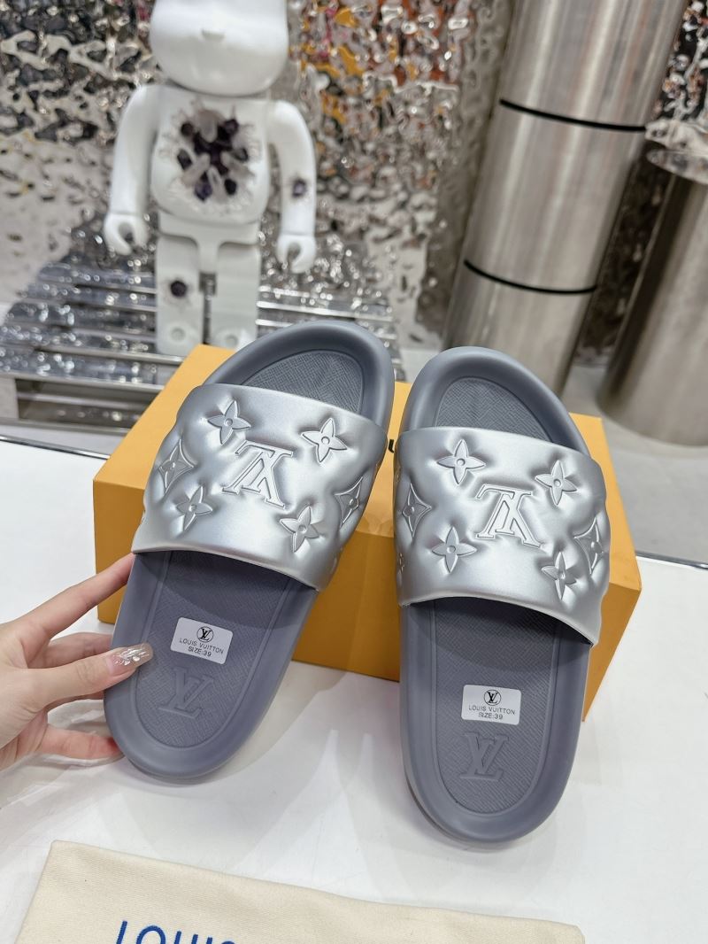 Louis Vuitton Slippers